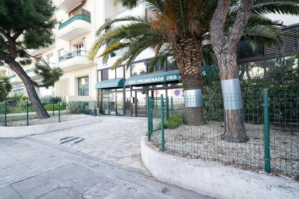 La Prom - A Two Bedroom Apartment With A Sea View Nice Exterior foto